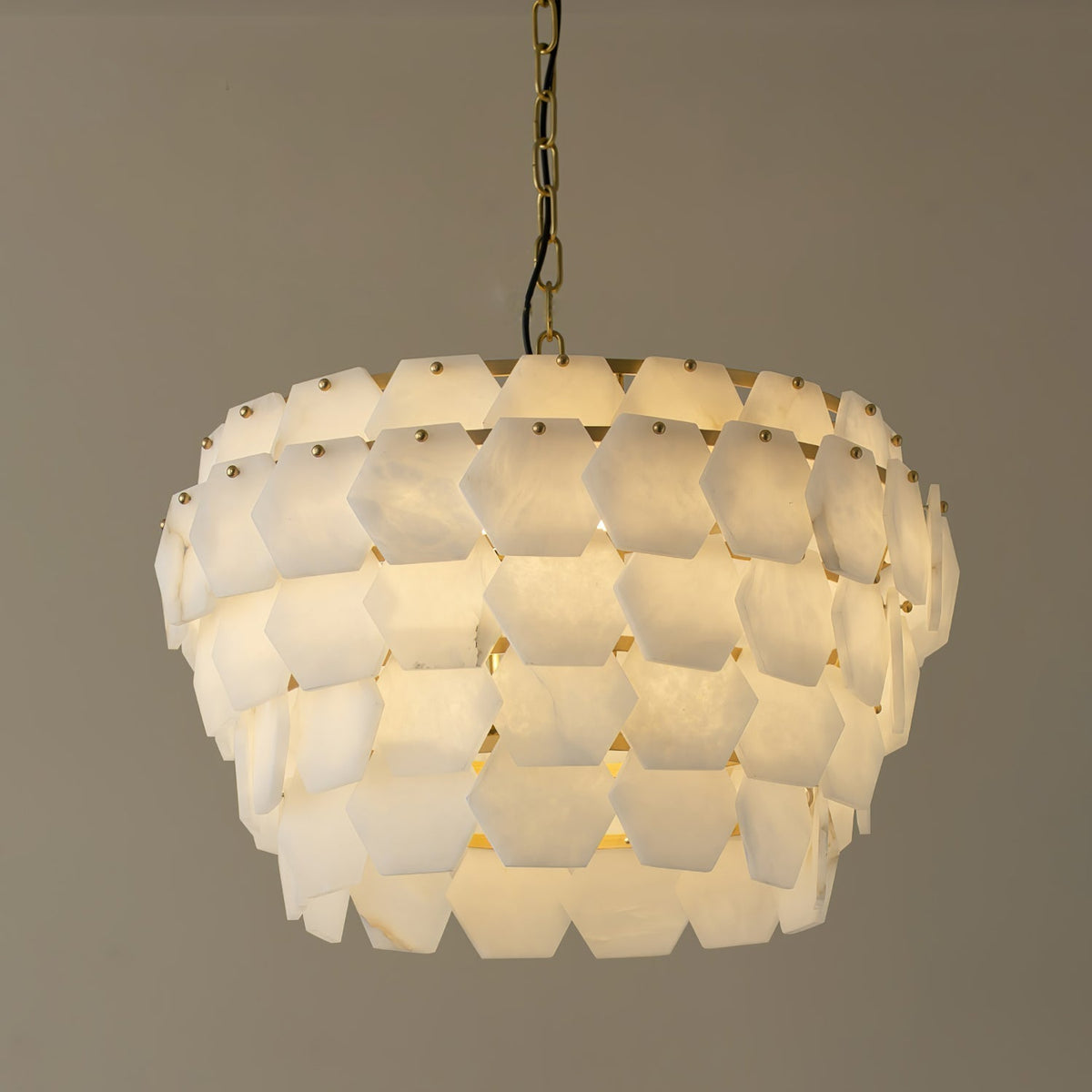 Elegant Hexa Cloud Alabaster Pendant Light - Deco Ranches