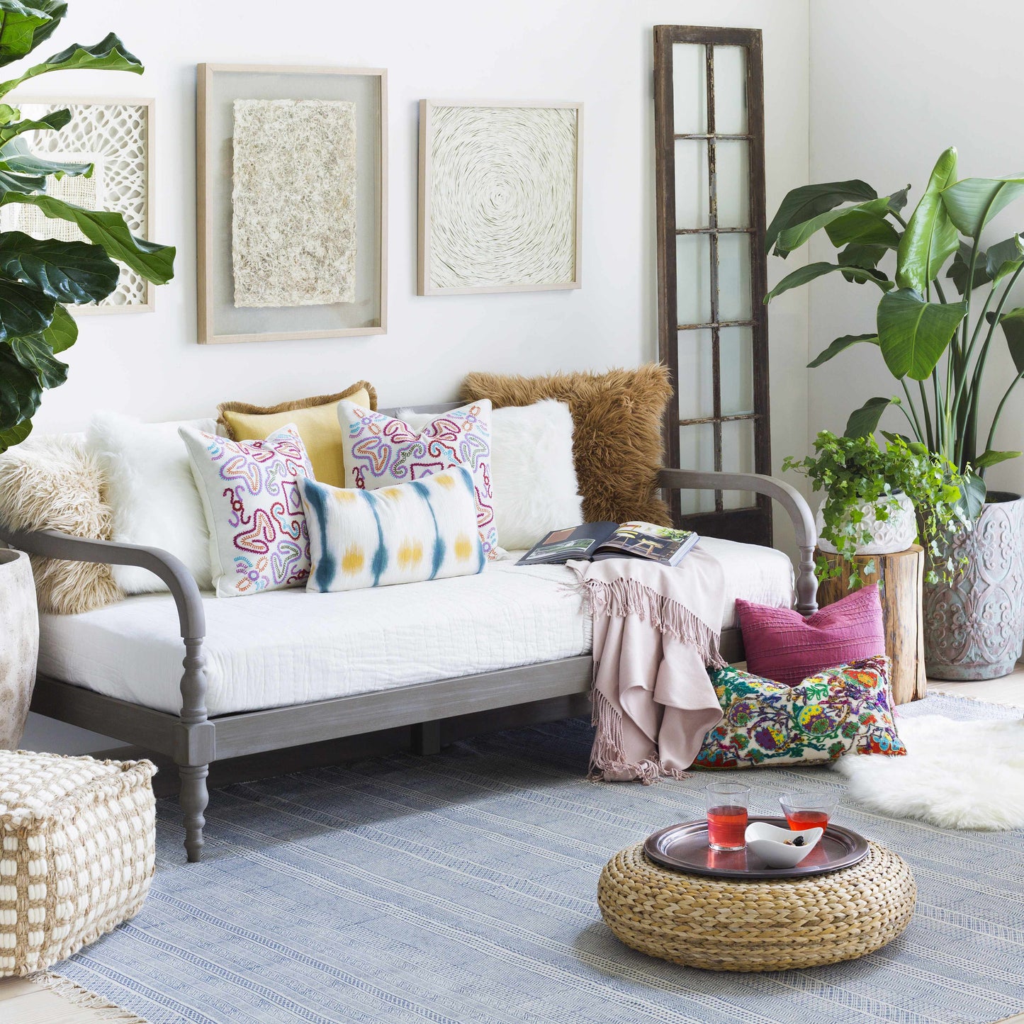 Brookneal Pouf Ottoman Footrest Decorative Accent Seating for Living Room Bedroom Home Decor - Deco Ranches