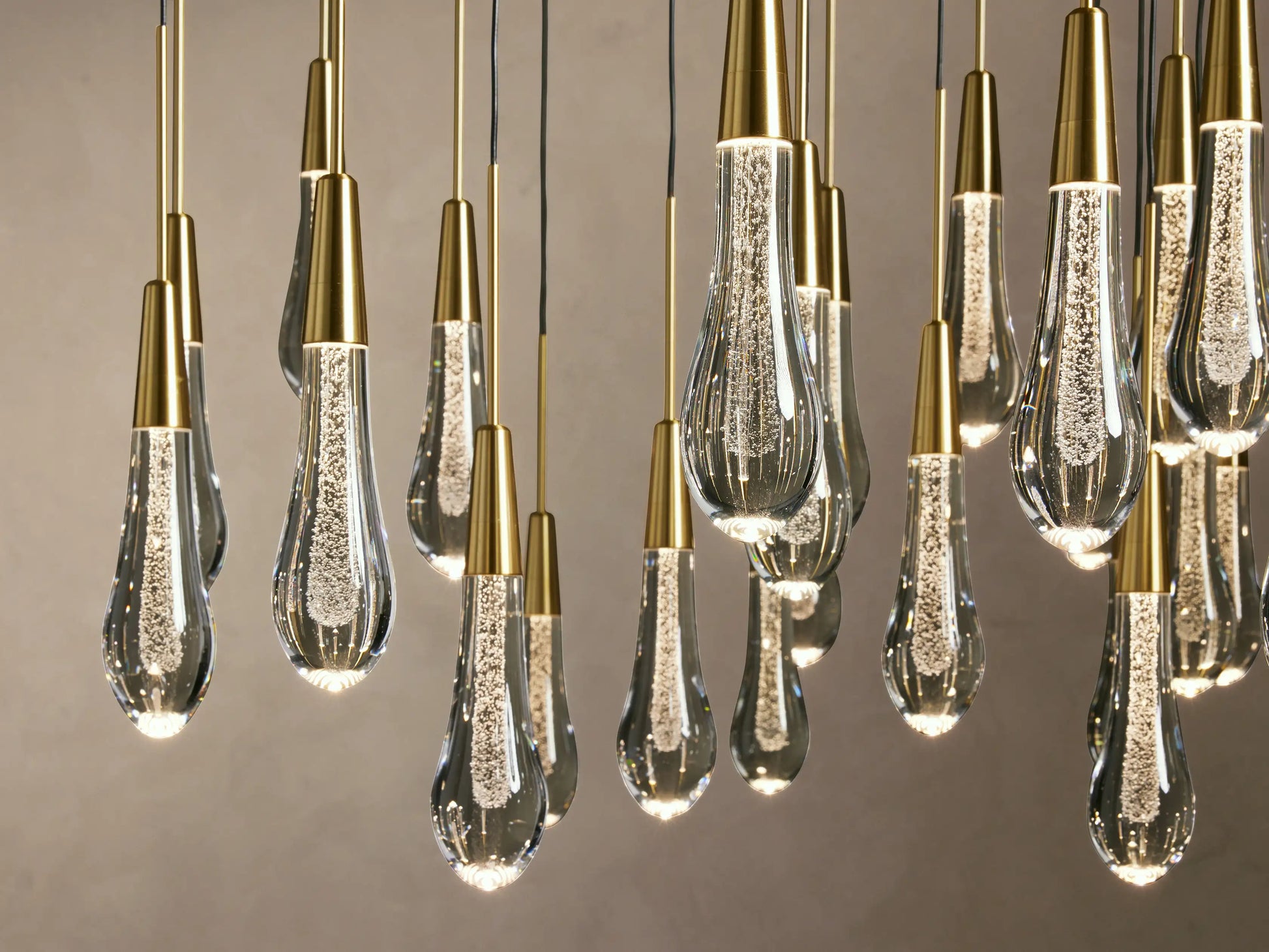 Soltaire Round Chandelier 17", 24", 36", 58"